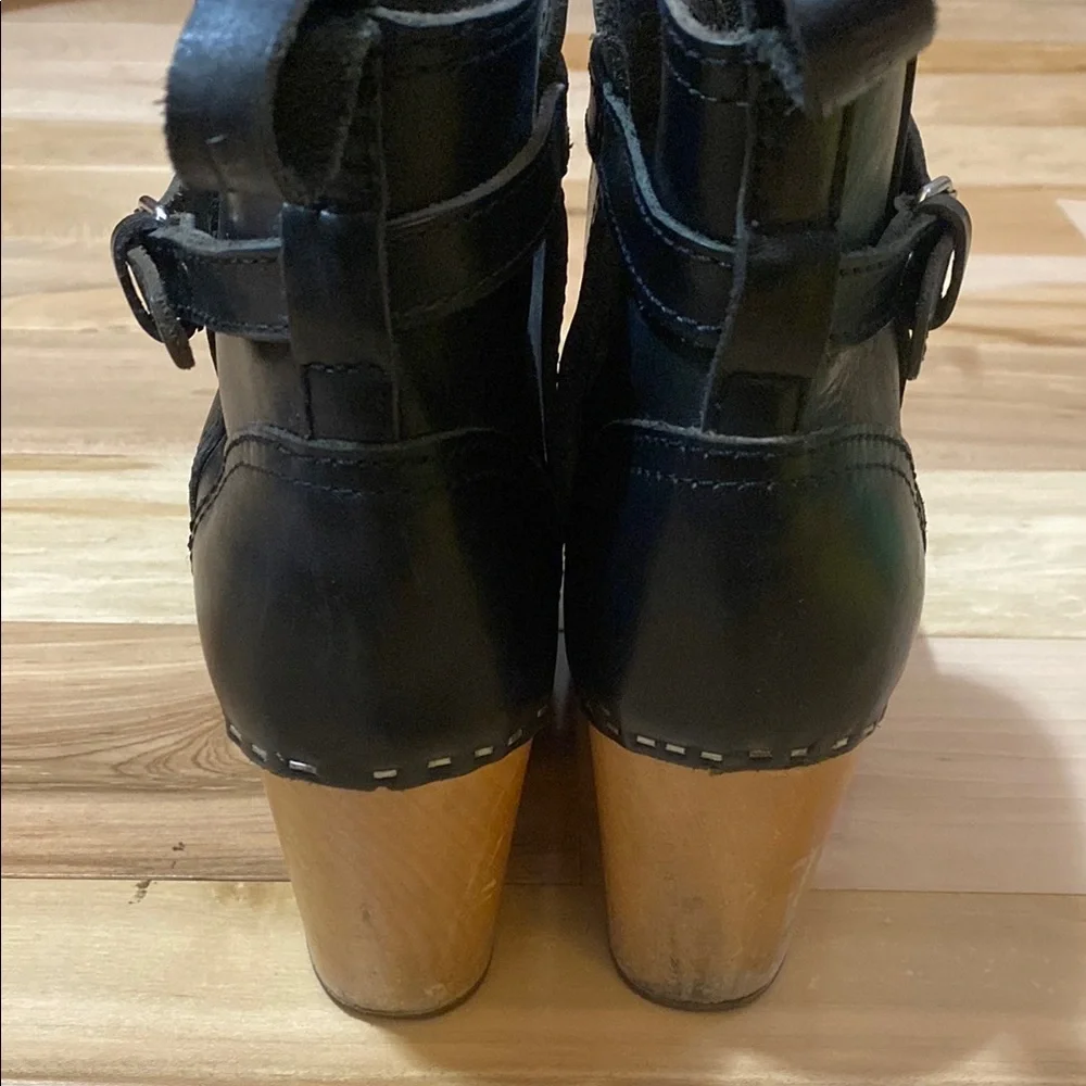 Women's Black Clog Style Ankle Boots - Picture 8 of 17